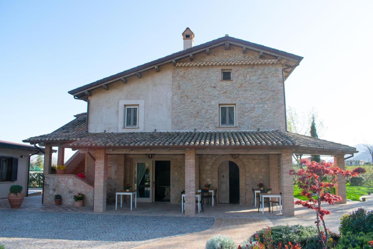 Camera Iris - B&B Antico Casale Monte San Biagio Luaran gambar